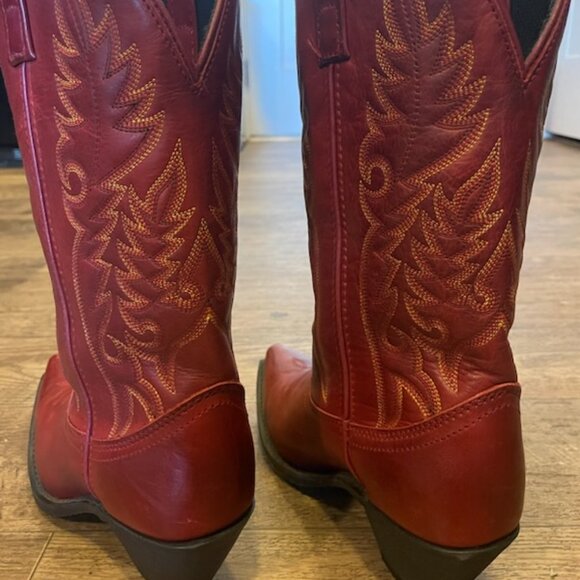 Women's Laredo Red Cowgirl boots - Picture 3 of 4